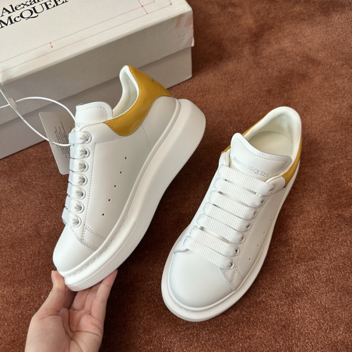 ALEX MCQU SNEAKER
