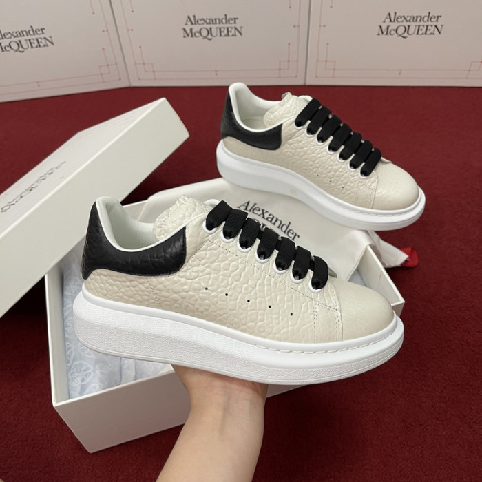 ALEX MCQU SNEAKER