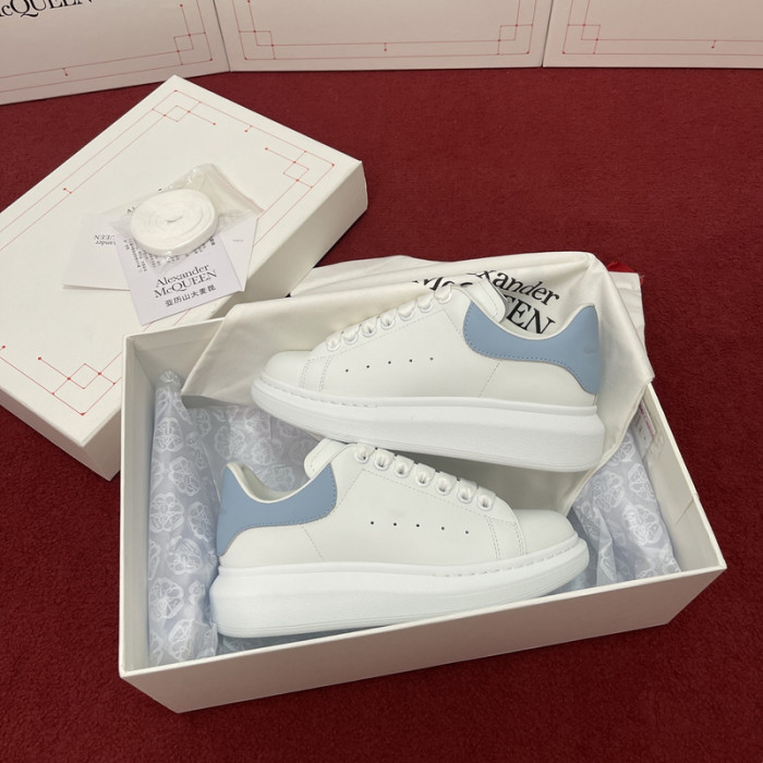ALEX MCQU SNEAKER