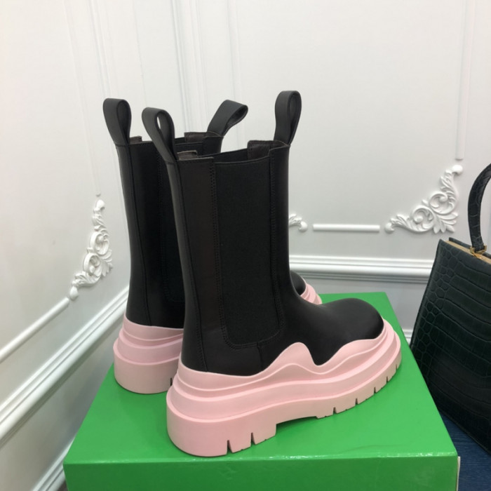 BV boots 022