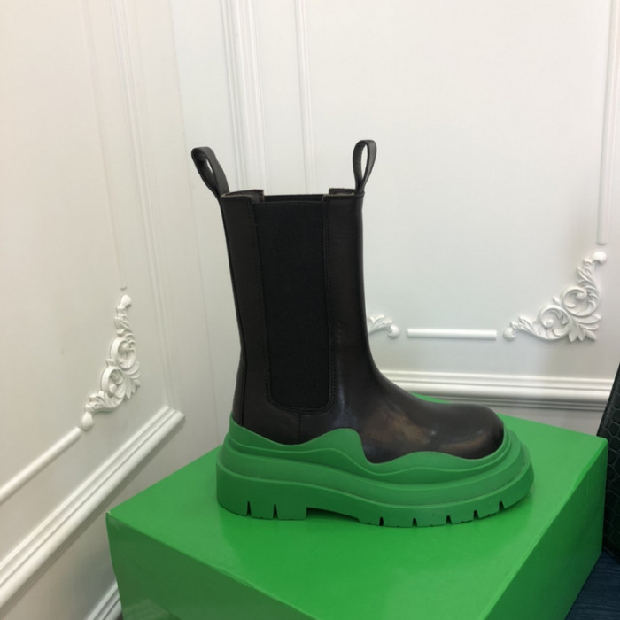 BV boots 036