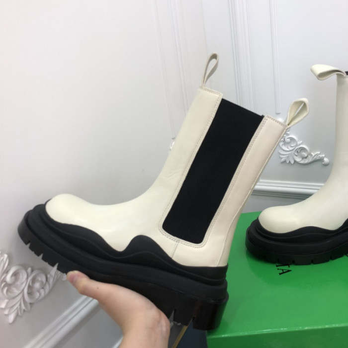 BV boots 019