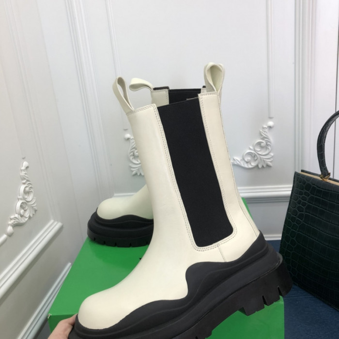BV boots 019