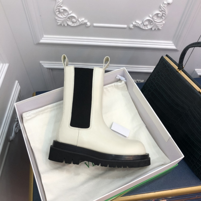 BV boots 016