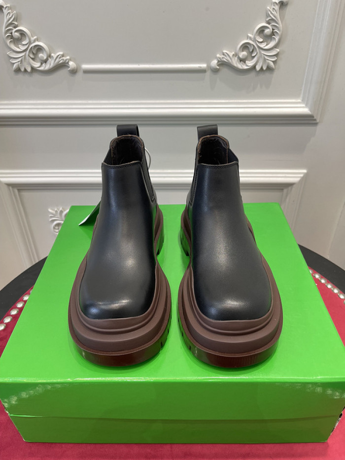 BV boots 034