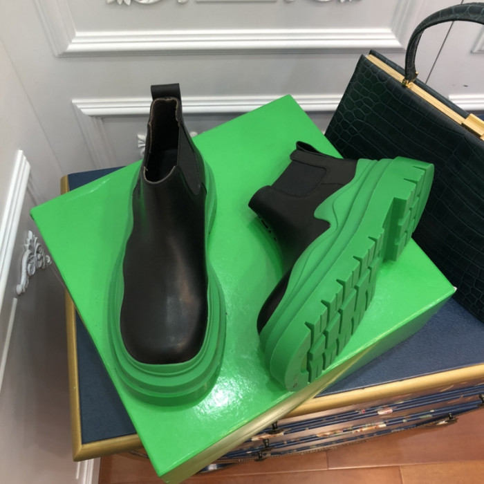 BV boots 029