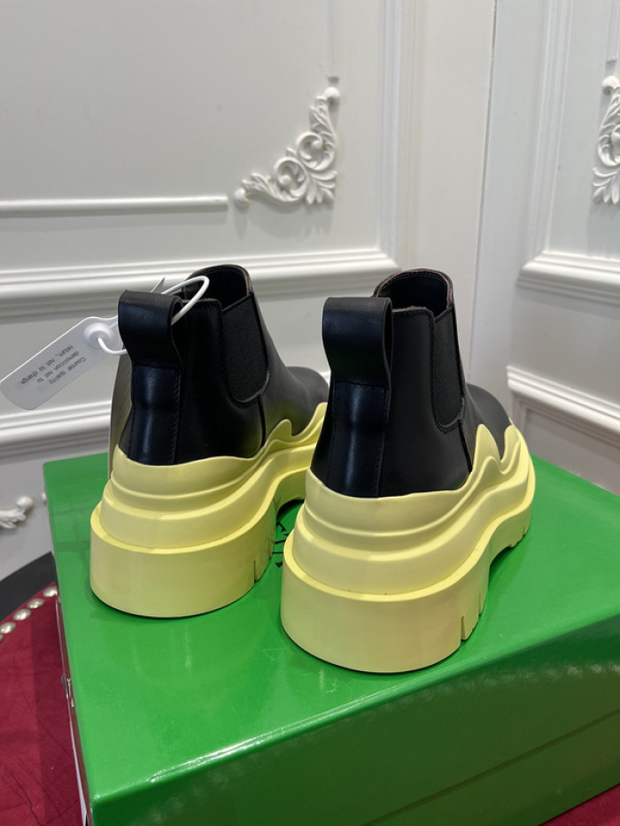 BV boots 026