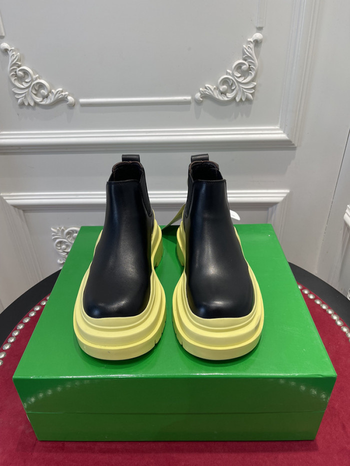 BV boots 026