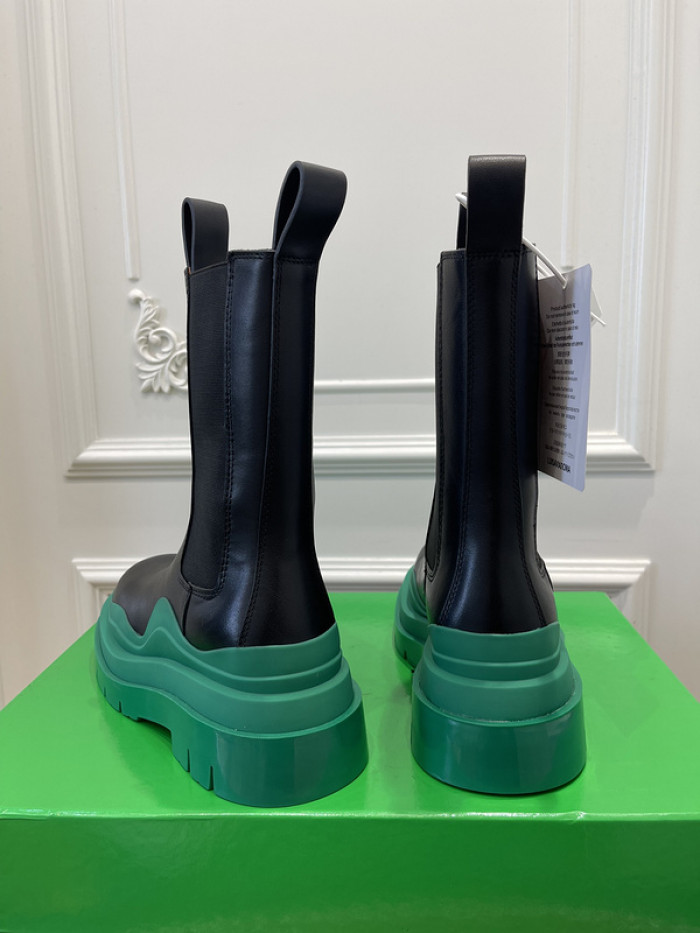 BV boots 027