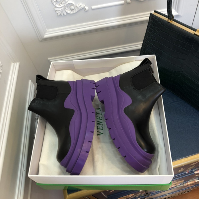 BV boots 017