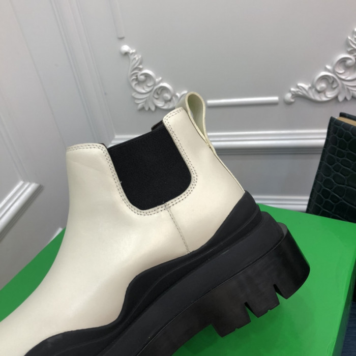 BV boots 013