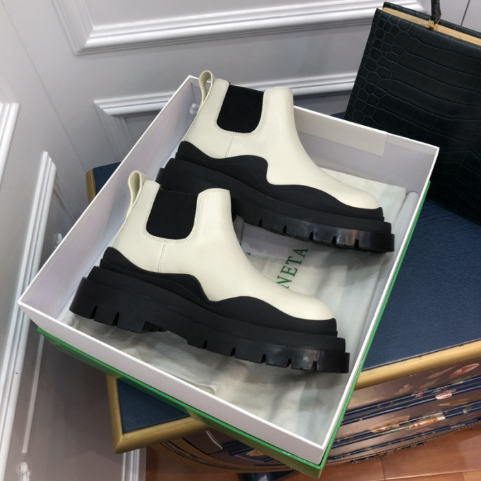 BV boots 013