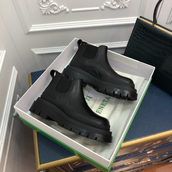 BV boots 007