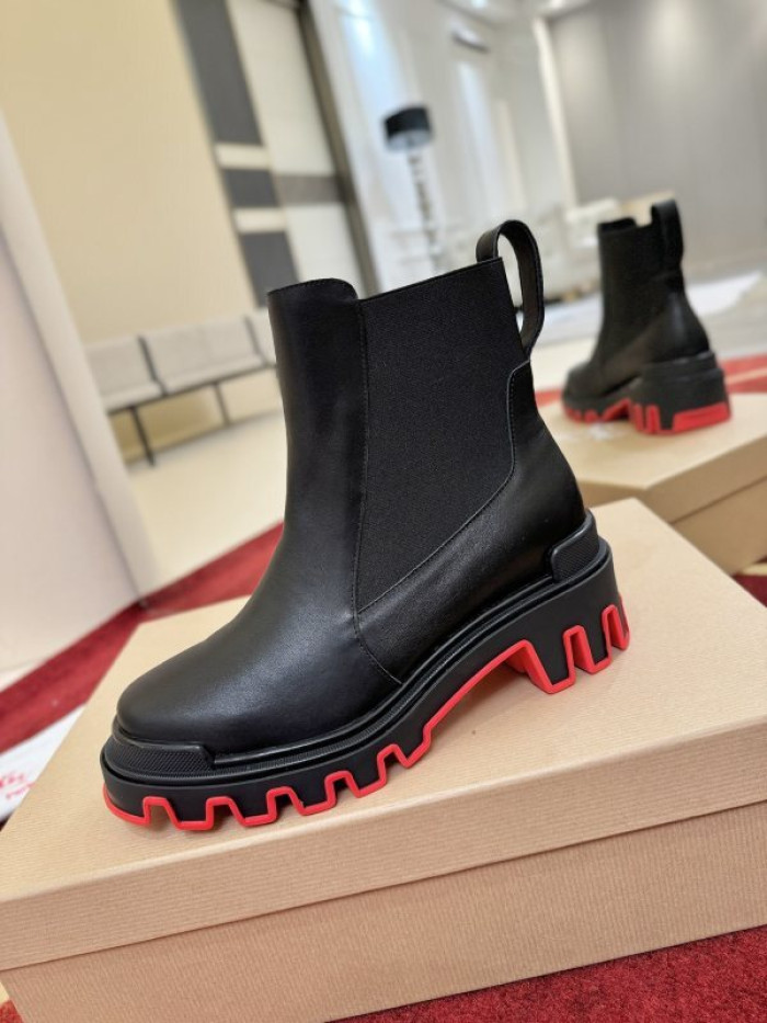 CL boots