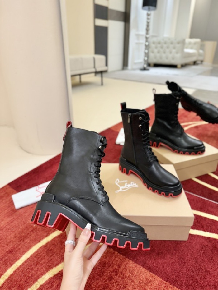CL boots
