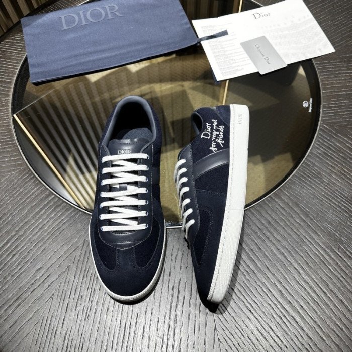 D10R SNEAKER