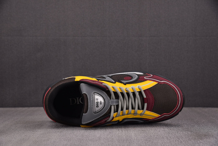 D10R SNEAKER