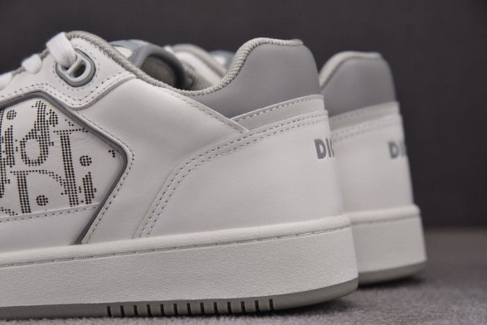 D10R B27 LOW SNEAKER