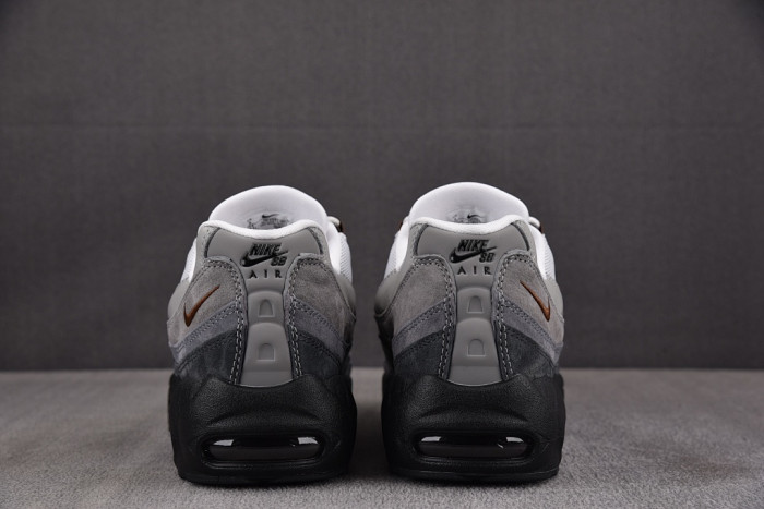 Nike Air Max 95 SB Cacao Wow HF7545-002