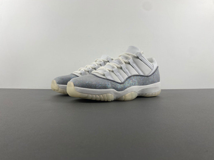 Air Jordan 11 Retro Low Year of the Snake  HQ7000-001