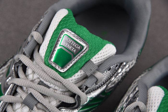 BV sneaker