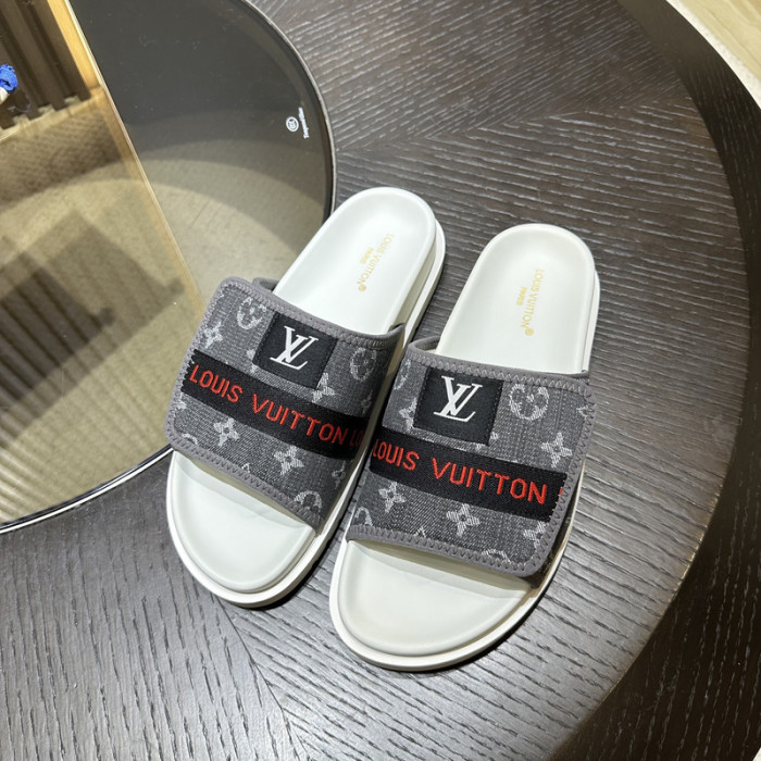 L0VT SANDAL