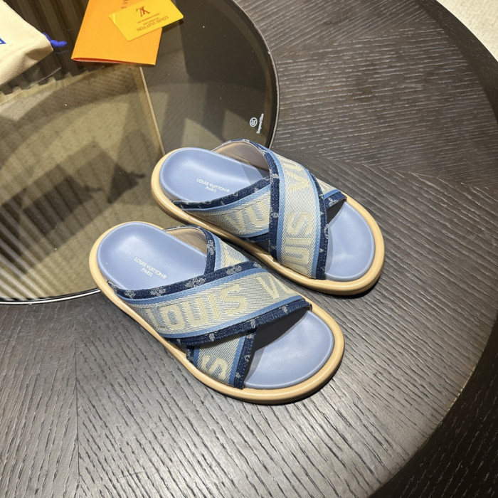 L0VT SANDAL