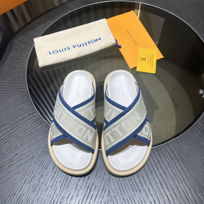 L0VT SANDAL