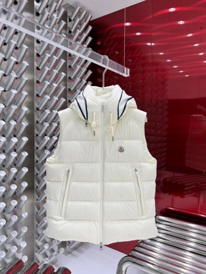 M0*C1ER DOWN JACKET