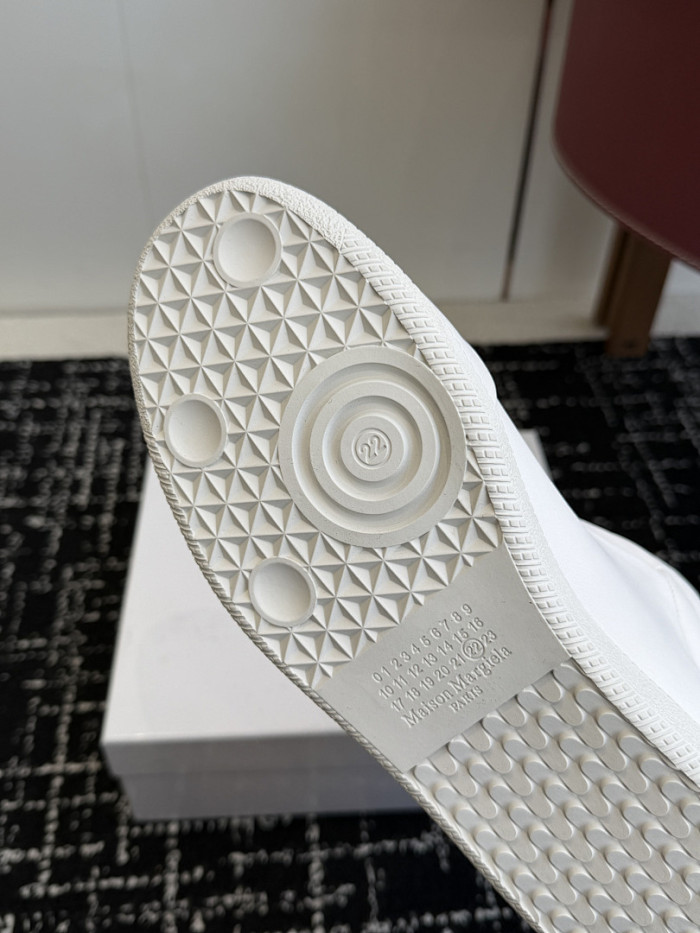 MA1S0N MARG1E1A SNEAKER