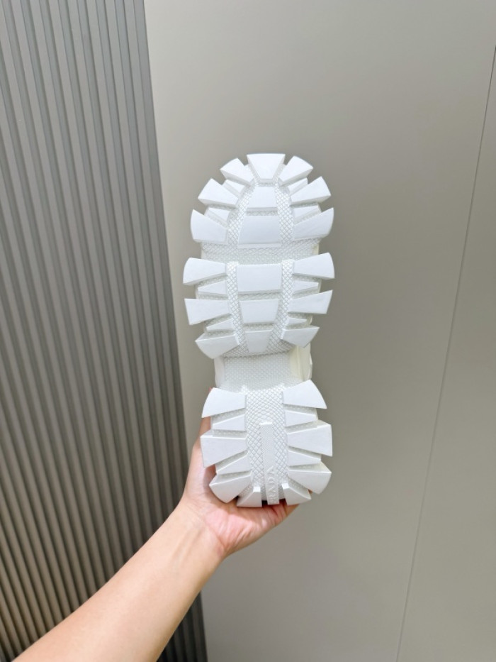 PRAD SNEAKER (HIGH TOP)